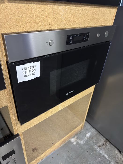Cuptor cu microunde incorporabil Indesit IMK11X