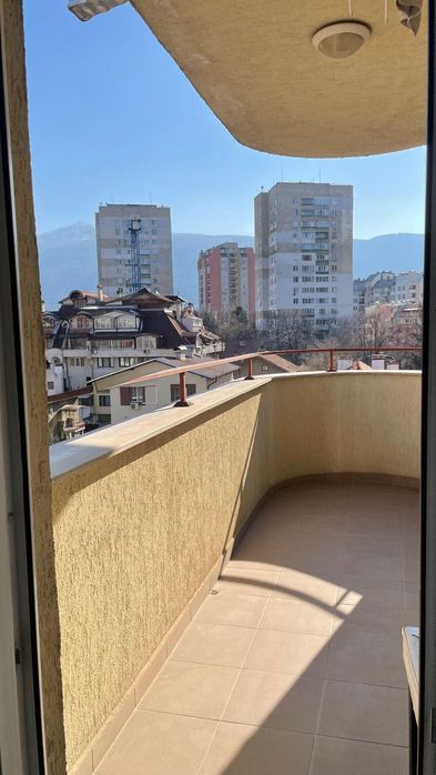 Дава се под наем Тристаен апартамент в София, Красно село - 110 кв.м за 746.64 € - Снимка #11