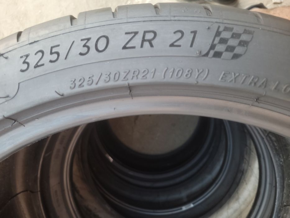 325 30 21 O BUCATA Anvelopa de vară Michelin Pilot Sport 4 Dot 03.21