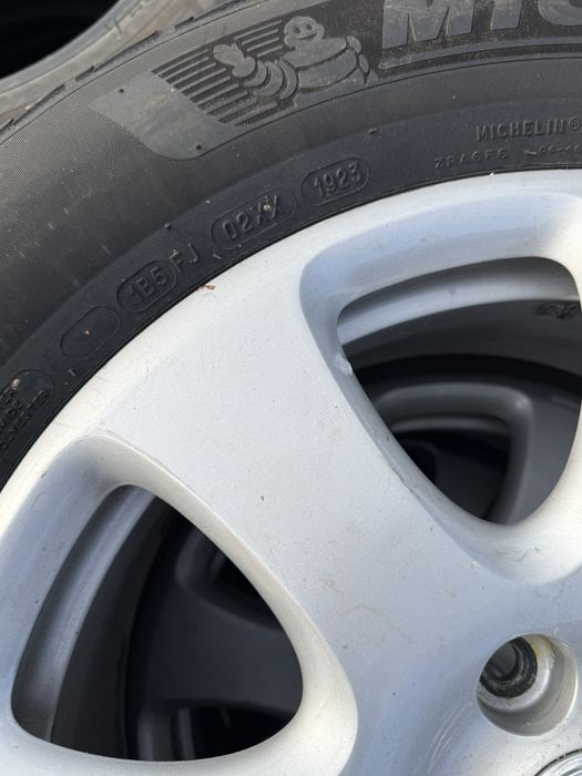Jante/Roti Audi Q7  2010 R17 in stare foarte buna anvelope ca noi