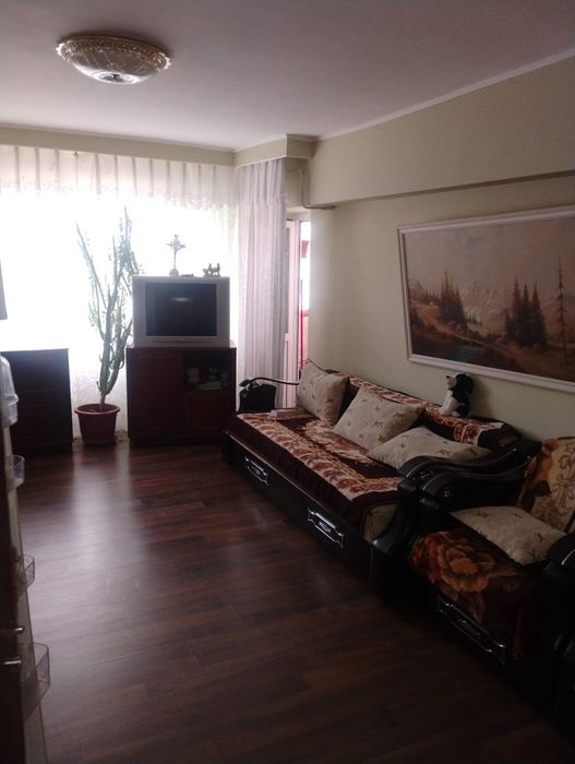 Vand apartament cu 3 camere confort 1 etaj 6 zona Bariera Călărași lângă lidal