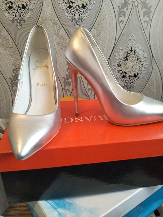 Туфли, по 5000 т