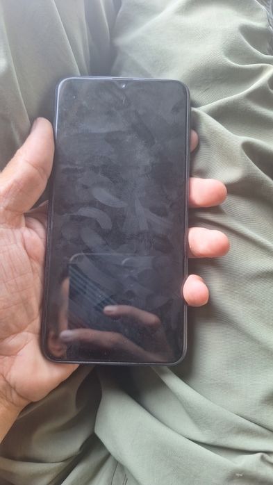Galaxy a10 ishlashi yaxshi