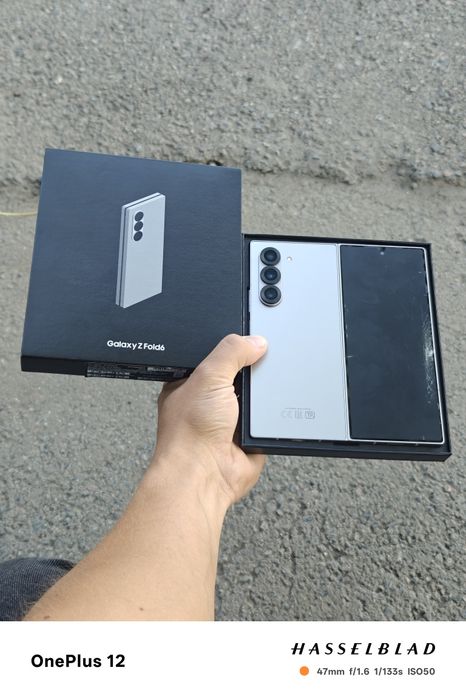 Samsung z fold 6 256gb EAC
