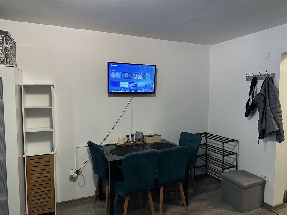 Garsoniera de inchiriat