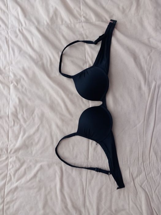 Дамски бански  различни размери.