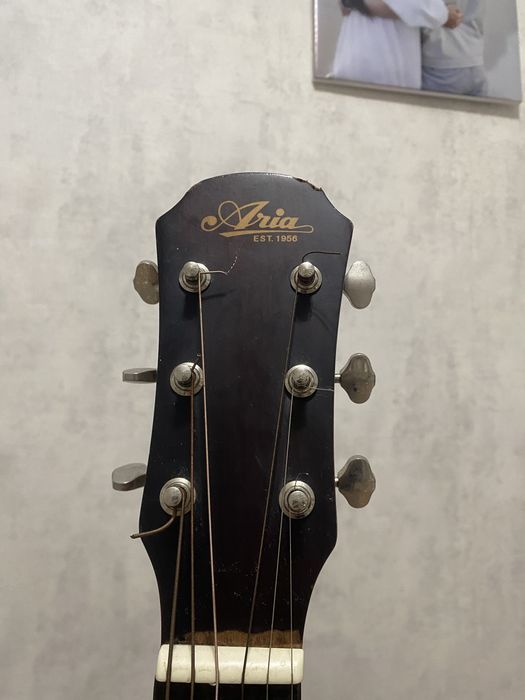 Продается Гитара