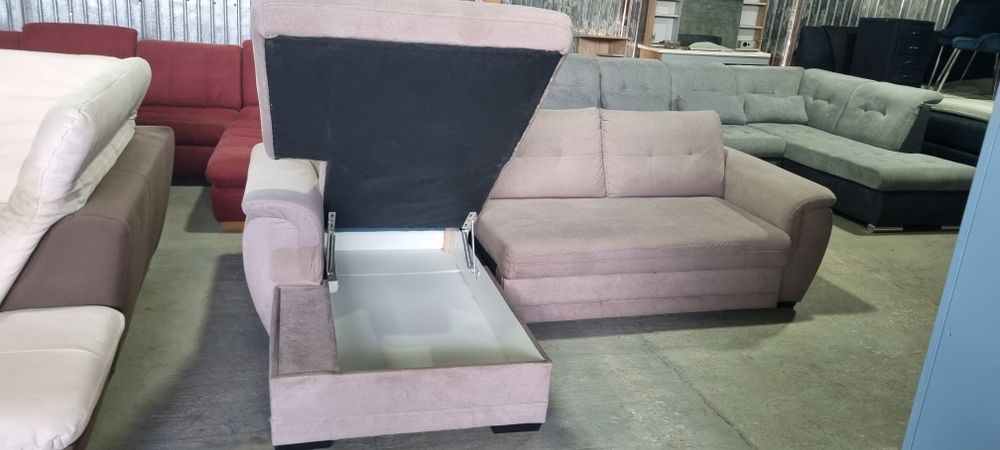 Coltar extensibil cu lada pentru depozitare