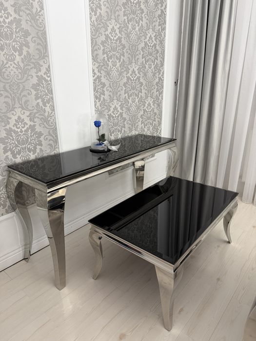 Consola si masuta cafea!