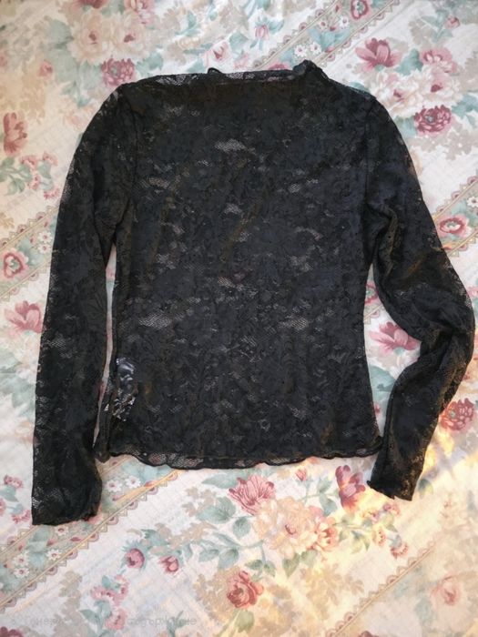 Дамско дантелено горнище