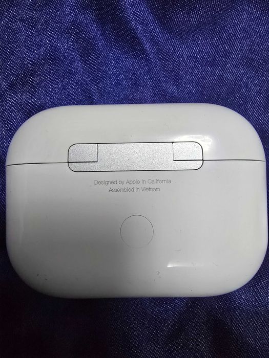 Căști Airpods Pro 2nd, putin folosite, ca noi