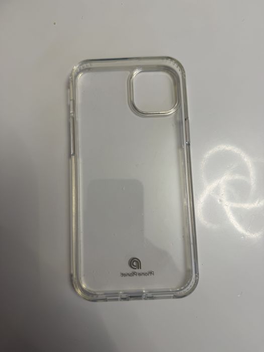 Продавам кейс за Iphone 15 pro max