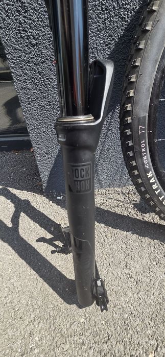 Furca Rock Shock  si roata fata 29"