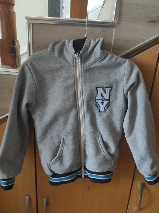 Двулицево преходно яке