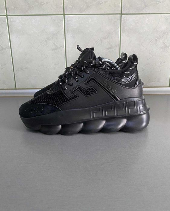Adidasi Sneakersi Versace Triple Black Model Universal