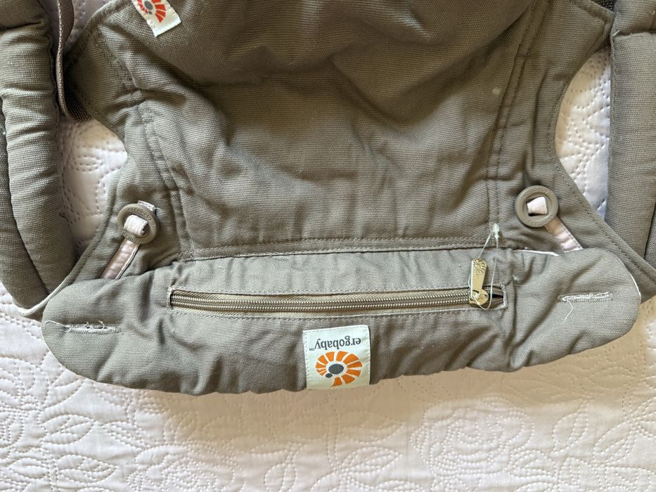 Ergobaby Four Position 360, Цвят: Taupe/Lilac