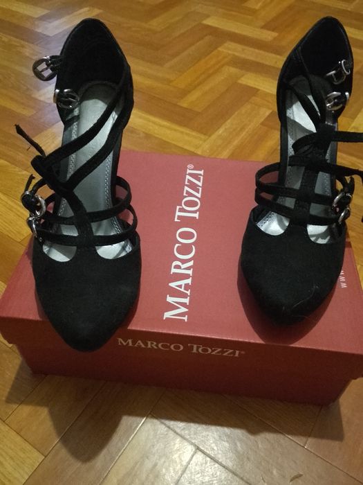 Продам туфли замшевые