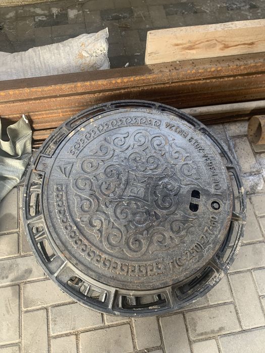 Продам люк новый