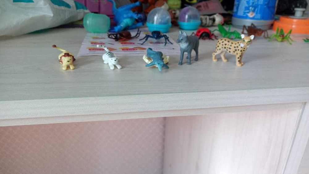 Киндер сюрприз, игрушка