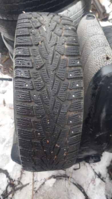Резины шин, 235,65,17. 245,70,17