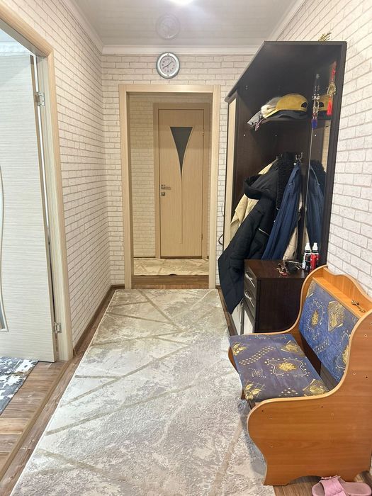 Продам 4х комн кв 5б мкр