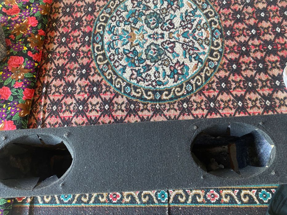 Kalonka Bar damasga orqa sidenasiga