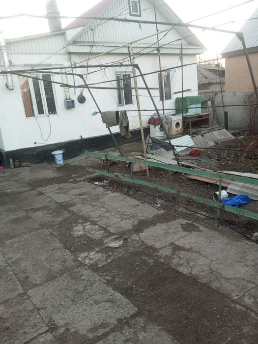 Подаётся дом (5 комнат)