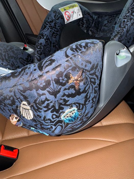 Автокресло Cybex