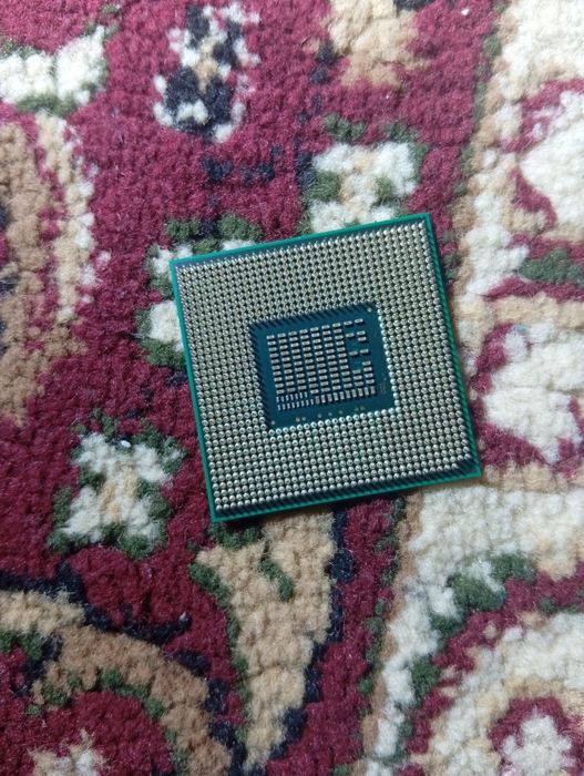 Продаю Intel Celeron 1000M