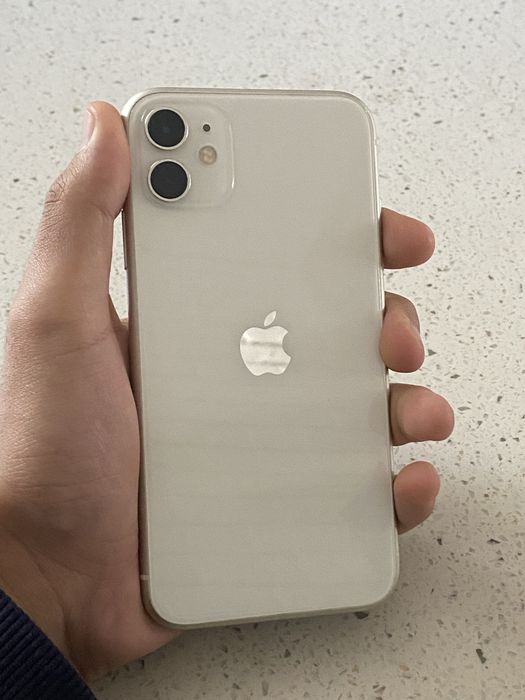 IPhone 11 64gb белый