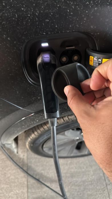 Крышка зарядки Lixiang