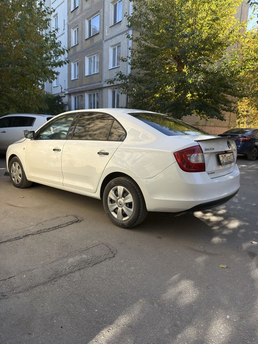 Продается Skoda rapid 2014