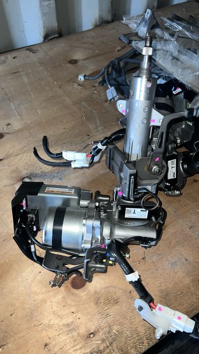 ЭУР электроусилитель руля Камри 50 на Газель