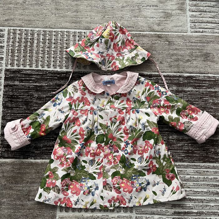 Плащ на девочку от Kenzo оригинал