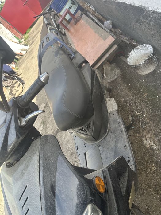 Продам скутэр 150 куб