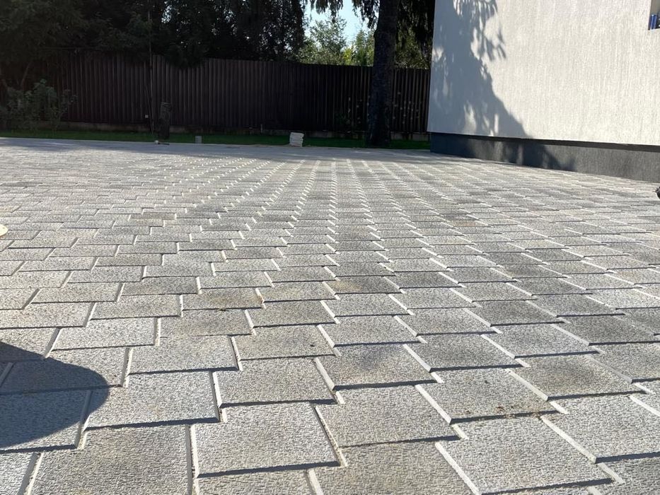 Pavaje Dale Borduri în Ilfov si Bucuresti. Pentru gradina. Montaj