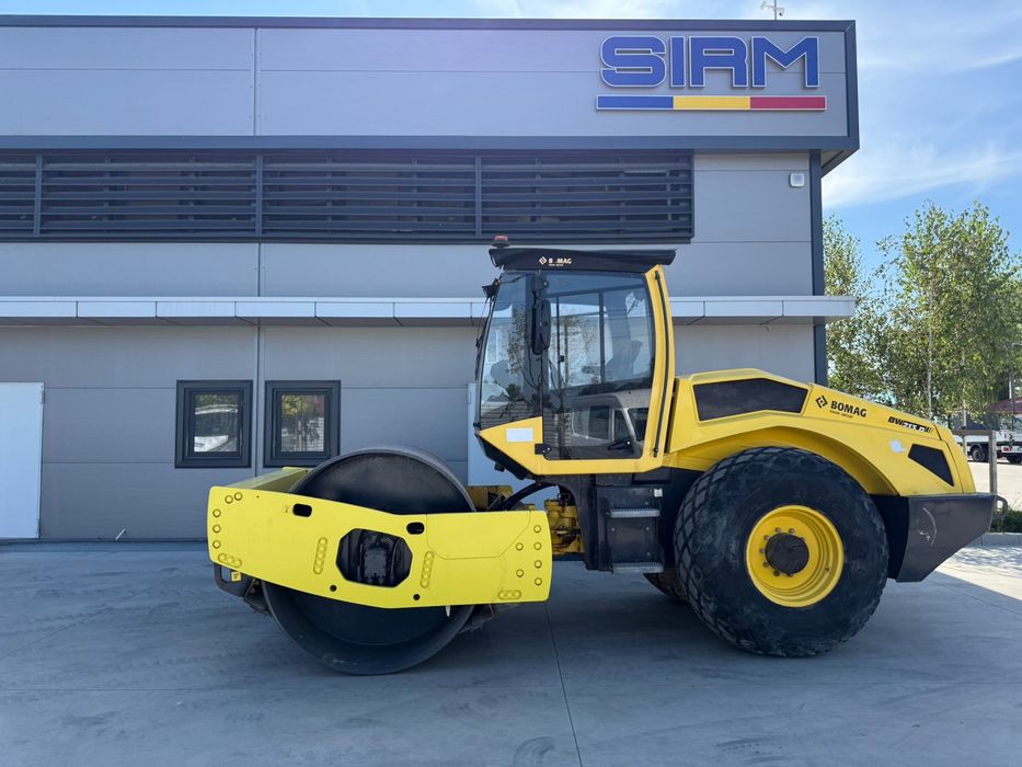 De Vanzare BOMAG BW 213 D-5