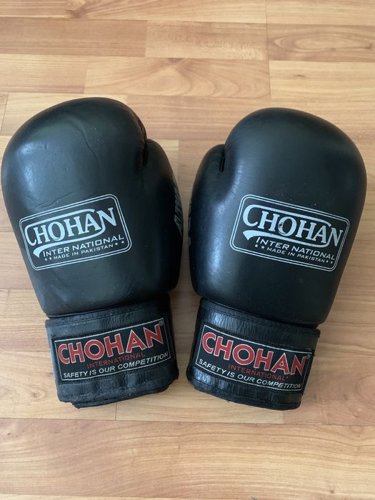 Перчатки боксерские