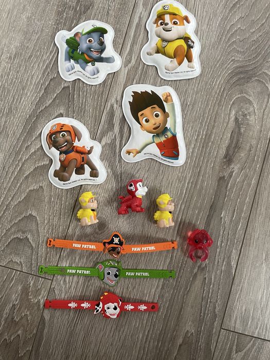 Figurine si brățări Paw Patrol