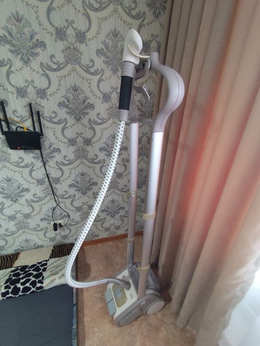 Rowenta IS 9200 отпариватель для одежды