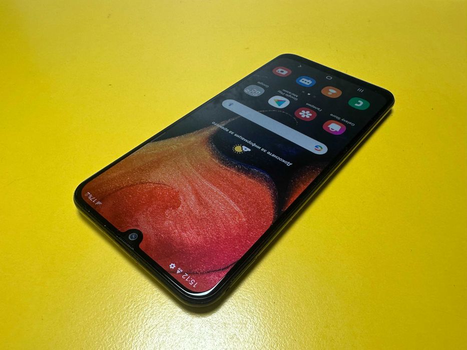 Смартфон Samsung Galaxy A50 128GB 4GB RAM