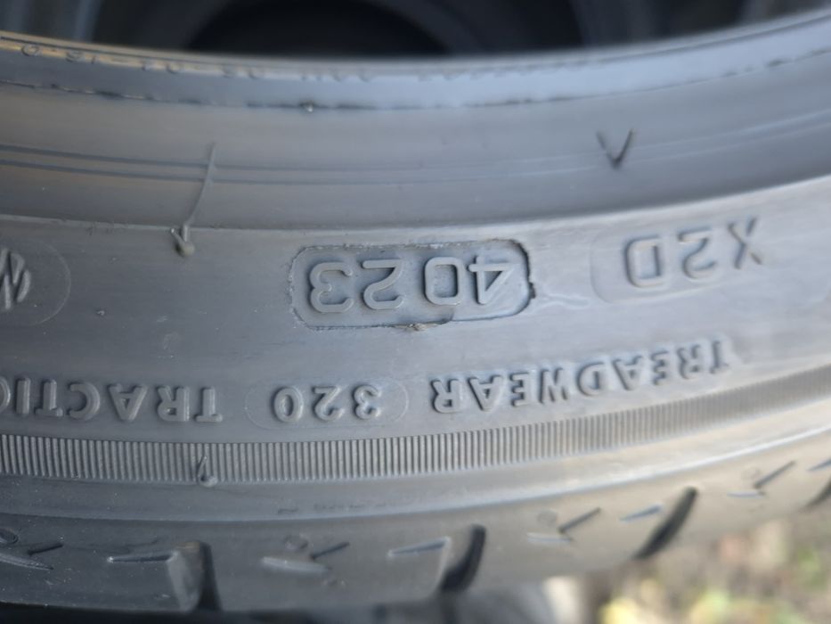 285 35 22  Anvelope de vară Bridgestone