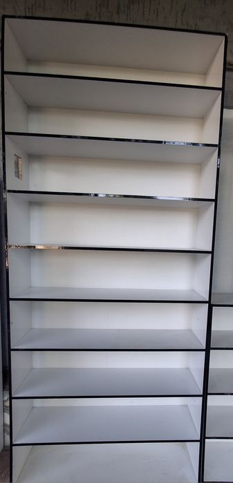 Mebel dokon va kitoblar uchun