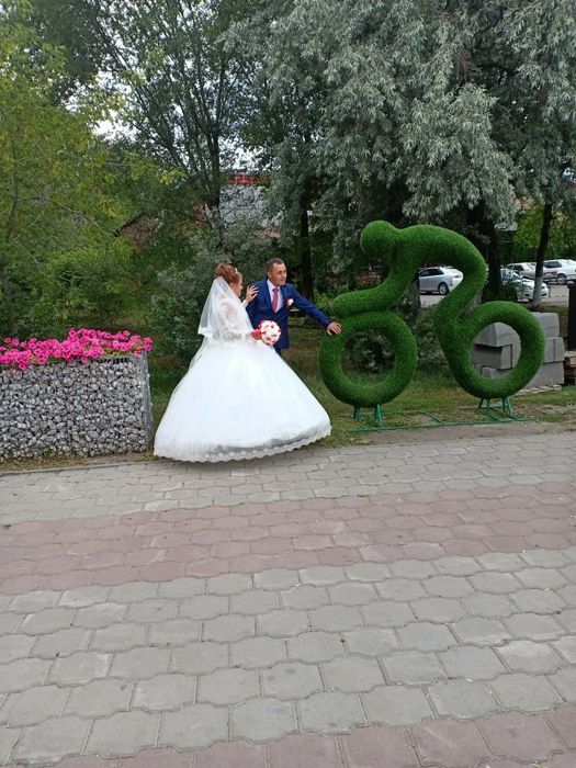 Продам свадебное платье