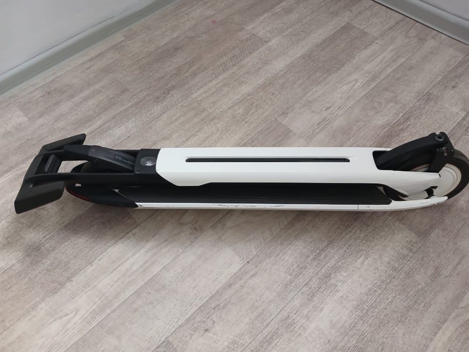 Электросамокат Ninebot