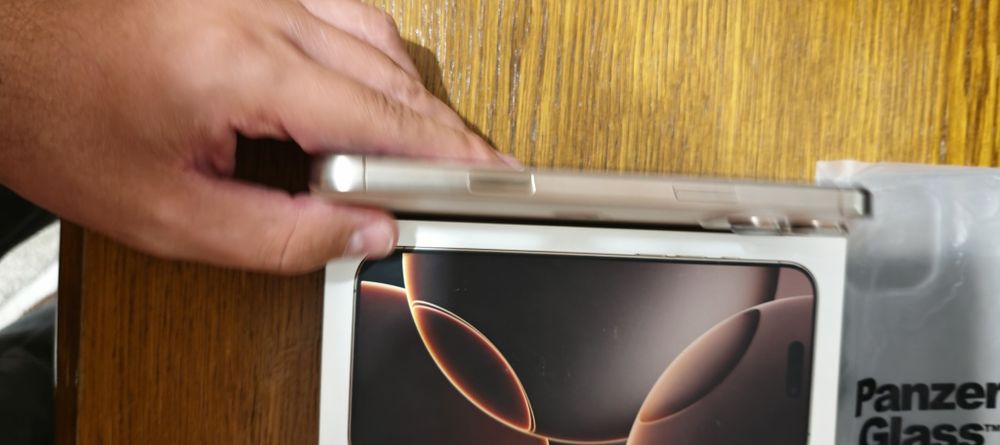 iPhone 16 Pro max 256gb battery 93