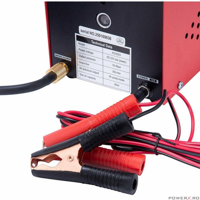 Dispozitiv, detector de fum pentru verificarea scurgerilor in