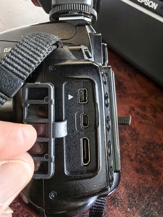 Фотоаппарат Nikon D5000