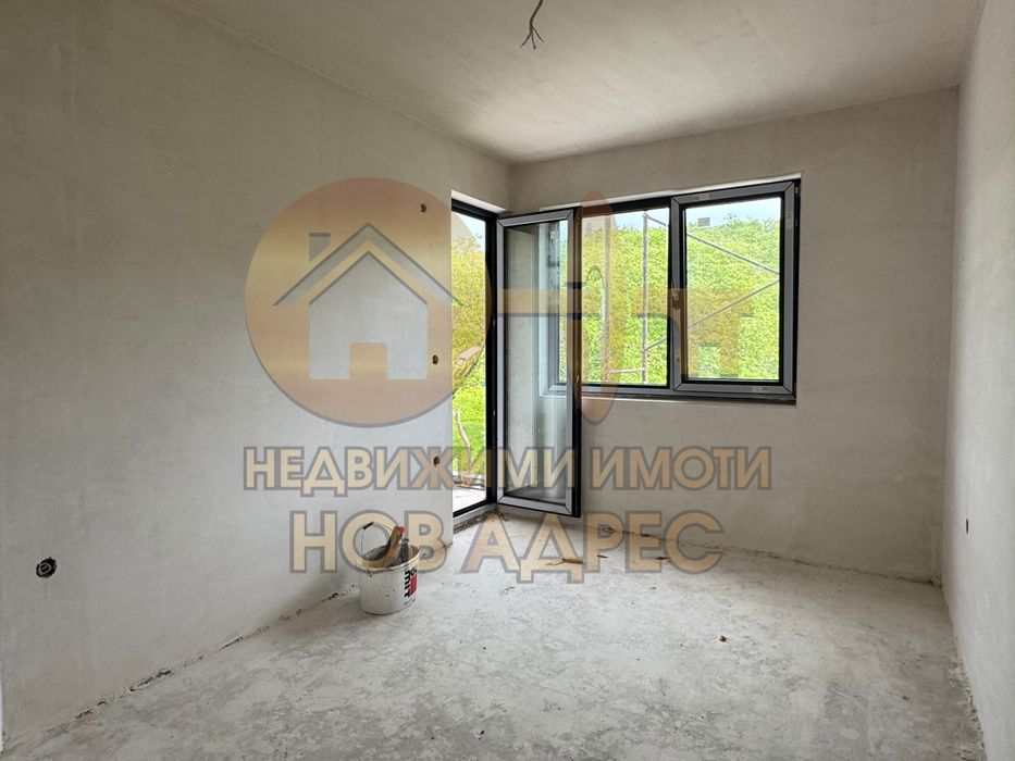 Продава се Двустаен апартамент в Търговище, Център - 56 кв.м за 1230 €/кв.м - Снимка #1