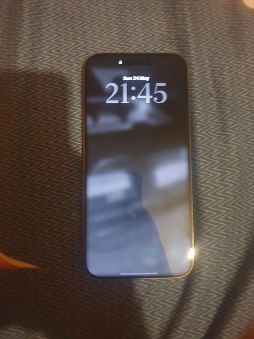 Iphone 16 pro max 94% 460 de cicluri
